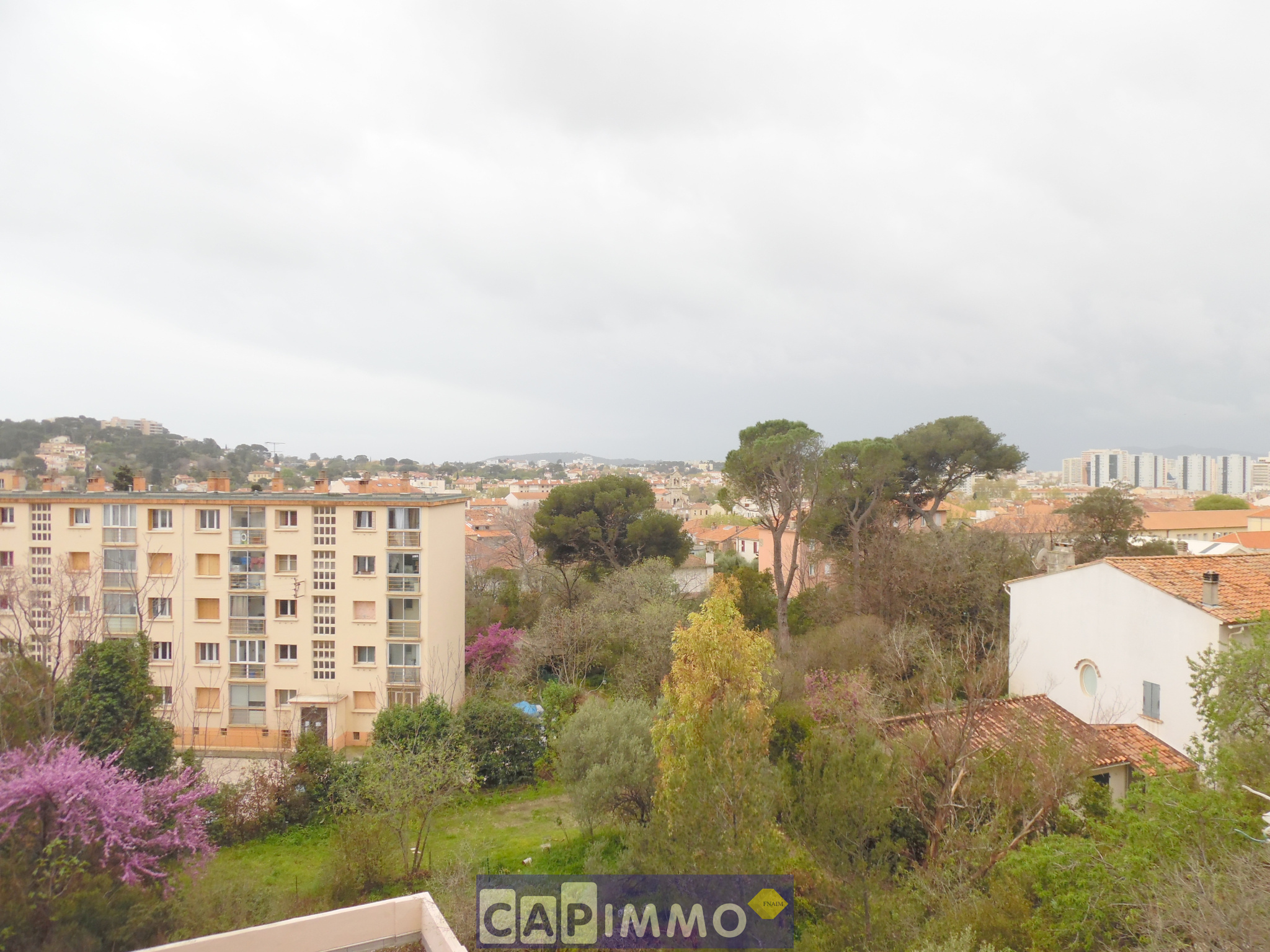 vente TOULON ORTOLAN T1 Cap Immo 83